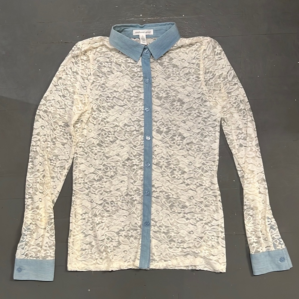 White Lace blouse